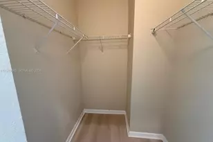 11401 NW 89th St, Doral, FL 33178 - Photo 12