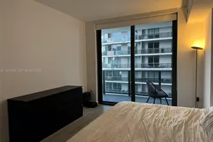 45 SW 9th St, Miami, FL 33130 - Photo 6