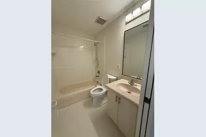 8936 W Flagler St #102, Miami, FL 33174 - Photo 32