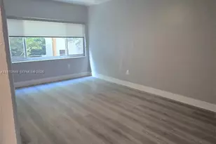 9200 E Bay Harbor Dr, Bay Harbor Islands, FL 33154 - Photo 6