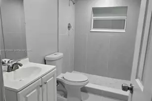 9200 E Bay Harbor Dr, Bay Harbor Islands, FL 33154 - Photo 8