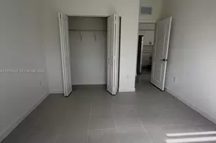 2638 SE 9th St, Homestead, FL 33035 - Photo 12