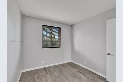 488 Conservation Dr, Weston, FL 33327 - Photo 22