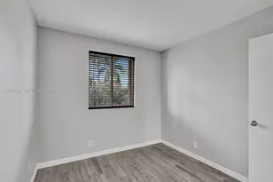 488 Conservation Dr, Weston, FL 33327 - Photo 22