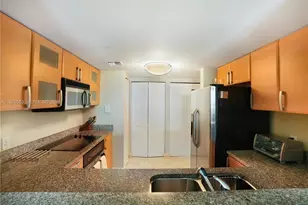 2101 Brickell Ave, Miami, FL 33129 - Photo 14