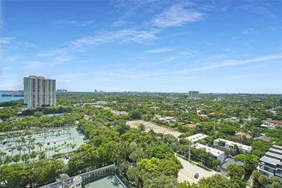 2101 Brickell Ave #1812, Miami, FL 33129 - Photo 32