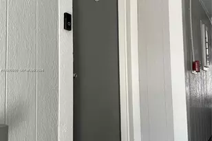 9729 Hammocks Blvd, Miami, FL 33196 - Photo 22