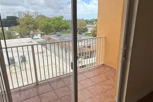 2441 SW 31st Ave, Miami, FL 33145 - Photo 10