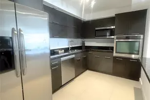 19390 Collins Ave, Sunny Isles Beach, FL 33160 - Photo 2