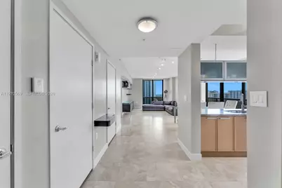 16275 Collins Ave #1604, Sunny Isles Beach, FL 33160 - Photo 4