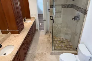 801 Amherst Ave, Davie, FL 33325 - Photo 14