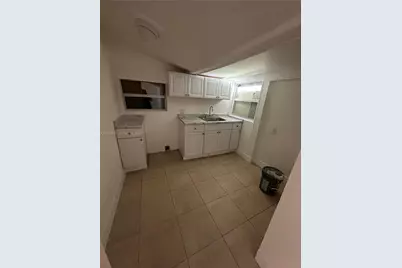 1919 SW 2nd St #c, Miami, FL 33135 - Photo 8