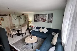 12035 SW 14th St, Miami, FL 33184 - Photo 8
