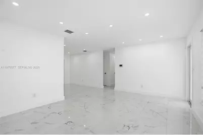 5521 SW 104th Ave, Miami, FL 33165 - Photo 8