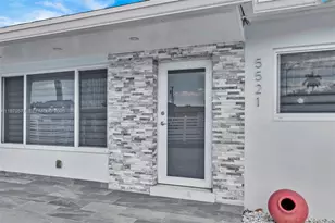 5521 SW 104th Ave, Miami, FL 33165 - Photo 4