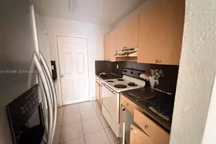 941 NE 169th St, North Miami Beach, FL 33162 - Photo 8