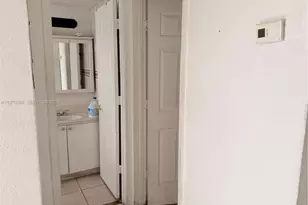 941 NE 169th St, North Miami Beach, FL 33162 - Photo 14