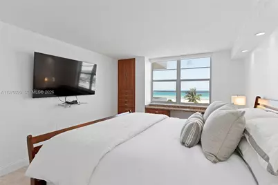 5701 Collins Ave #310, Miami Beach, FL 33140 - Photo 16