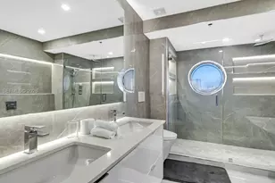 1000 E Island Blvd, Aventura, FL 33160 - Photo 34