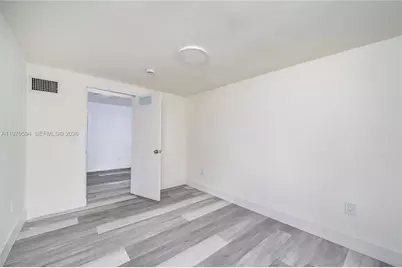 2433 NW 97th St, Miami, FL 33147 - Photo 36