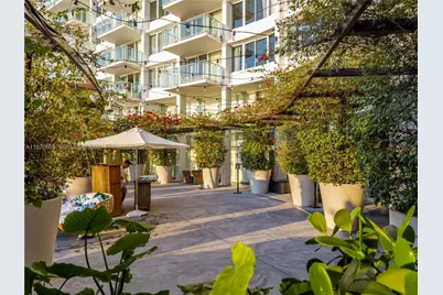1100 West Ave #520, Miami Beach, FL 33139 - Photo 4