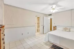 10525 SW 112th Ave, Miami, FL 33176 - Photo 8