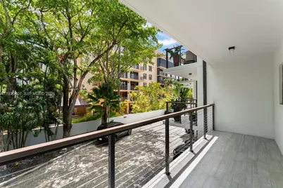 3560 W Fairview St, Miami, FL 33133 - Photo 40