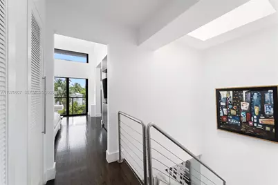 3560 W Fairview St, Miami, FL 33133 - Photo 20