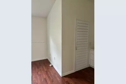 706 NW 108 Te, Pembroke Pines, FL 33026 - Photo 14