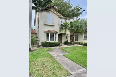 706 NW 108 Te, Pembroke Pines, FL 33026 - Photo 2