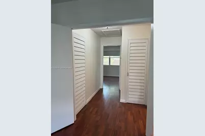 706 NW 108 Te, Pembroke Pines, FL 33026 - Photo 12