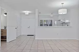 706 NW 108th Terrace, Pembroke Pines, FL 33026 - Photo 14