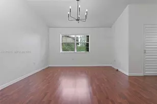 706 NW 108th Terrace, Pembroke Pines, FL 33026 - Photo 22