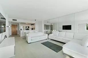 2301 Collins Ave, Miami Beach, FL 33139 - Photo 8