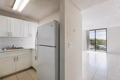 191 NW 97th Ave #309, Miami, FL 33172 - Photo 1
