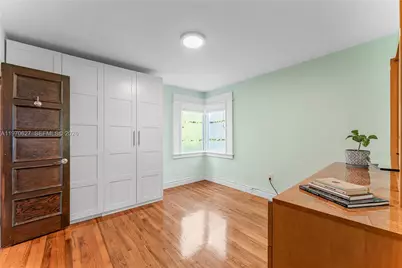 745 NE 88th St, Miami, FL 33138 - Photo 10