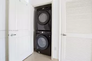 10 Aragon Ave, Coral Gables, FL 33134 - Photo 14