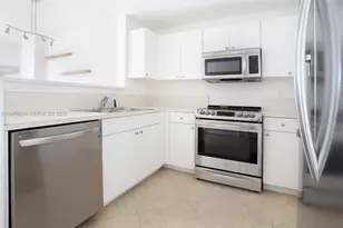 10 Aragon Ave, Coral Gables, FL 33134 - Photo 10