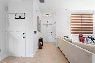 15111 NW 8th St, Pembroke Pines, FL 33028 - Photo 10