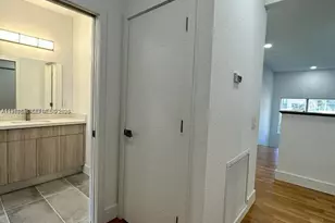 1887 Harbor View Cir, Weston, FL 33327 - Photo 20