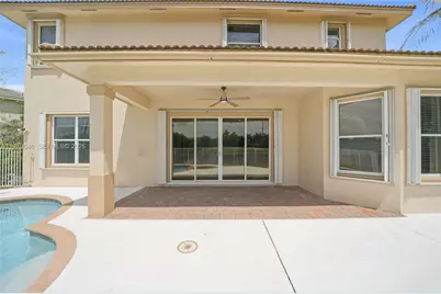 1887 Harbor View Cir, Weston, FL 33327 - Photo 56