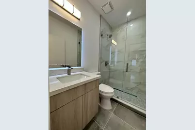 1887 Harbor View Cir, Weston, FL 33327 - Photo 8