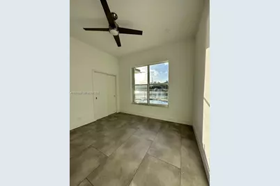1887 Harbor View Cir, Weston, FL 33327 - Photo 26