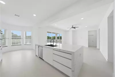 1887 Harbor View Cir, Weston, FL 33327 - Photo 6