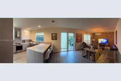 17012 SW 91st Ter, Miami, FL 33196 - Photo 4