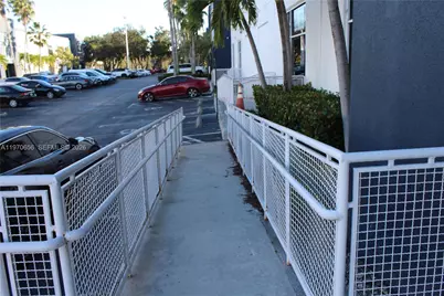 7620 NW 25 Street #1, Miami, FL 33122 - Photo 16
