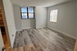 10425 SW 112th Ave, Miami, FL 33176 - Photo 6