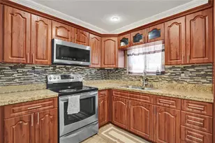 17110 NW 19th Ave, Miami Gardens, FL 33056 - Photo 12