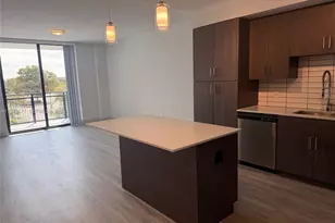 9000 Ramblewood Dr, Coral Springs, FL 33071 - Photo 12