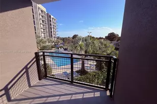 9000 Ramblewood Dr, Coral Springs, FL 33071 - Photo 20